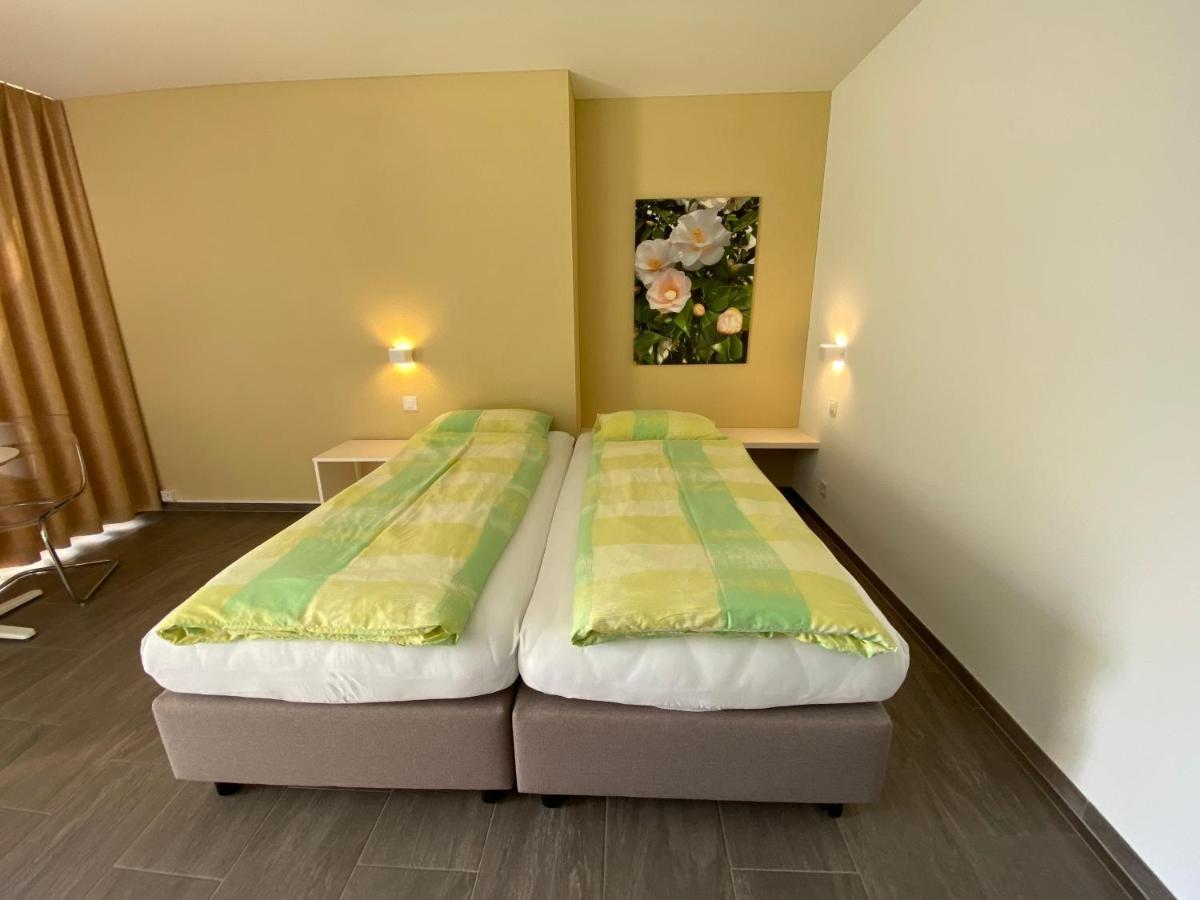 Bed & Breakfast Oasee Jona Экстерьер фото